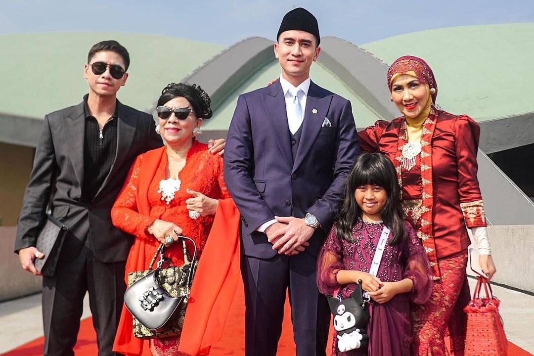 Perbedaan Keluarga Fuji dan Verrell Bramasta 3.jpg