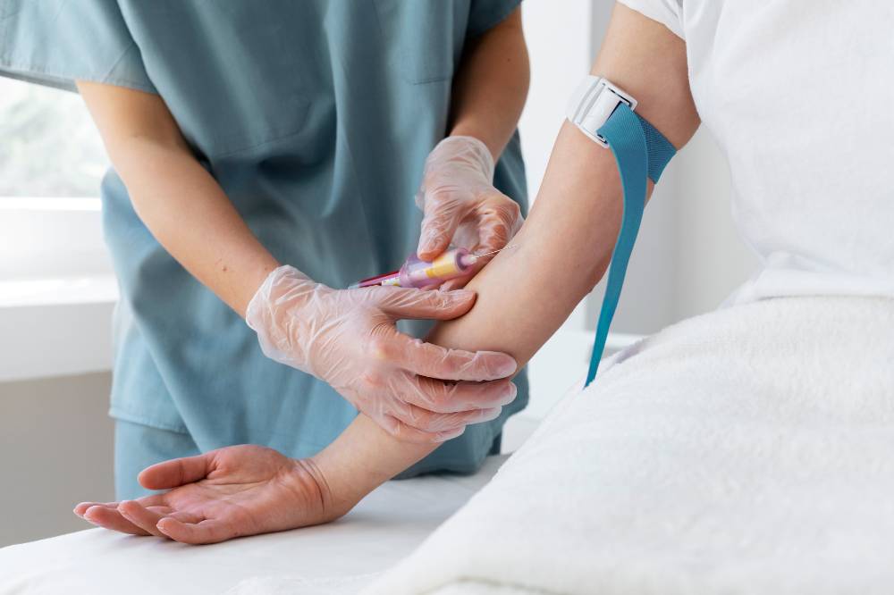 12 Manfaat Donor Darah bagi Perempuan dan Laki-Laki, Baik untuk Kesehatan!.png