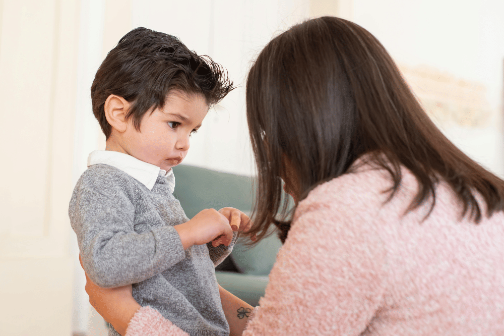 Anak marah dan Ibu melerai