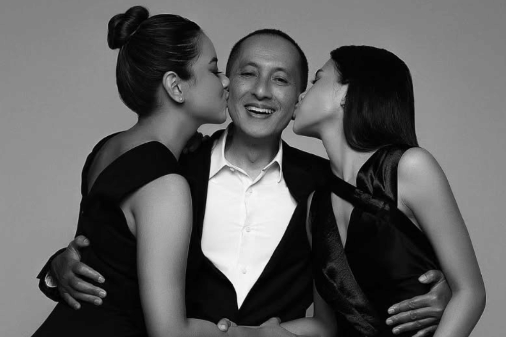 papanya Amanda Khairunnisa dan Maudy Ayunda