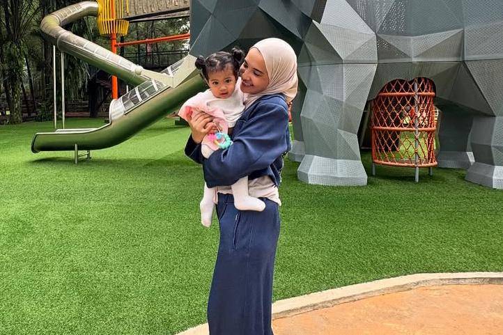 Foto Wajah Humaira Mirip Zaskia Sungkar 6.jpg
