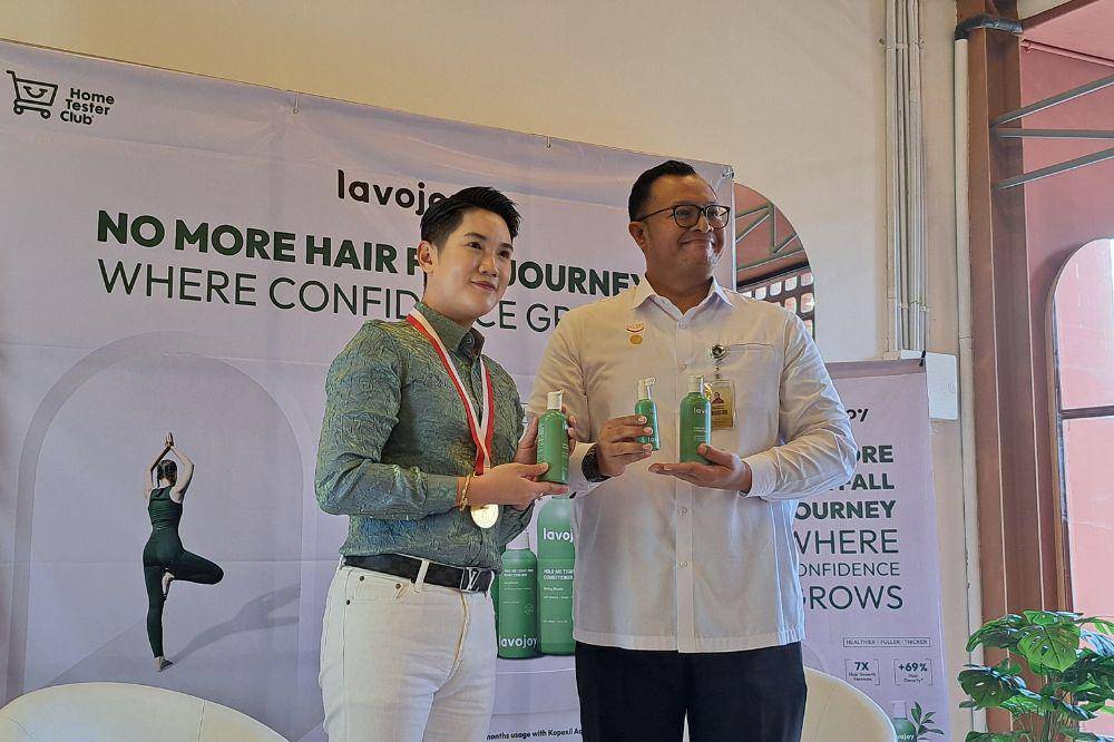 press conference lavojoy 3.jpg