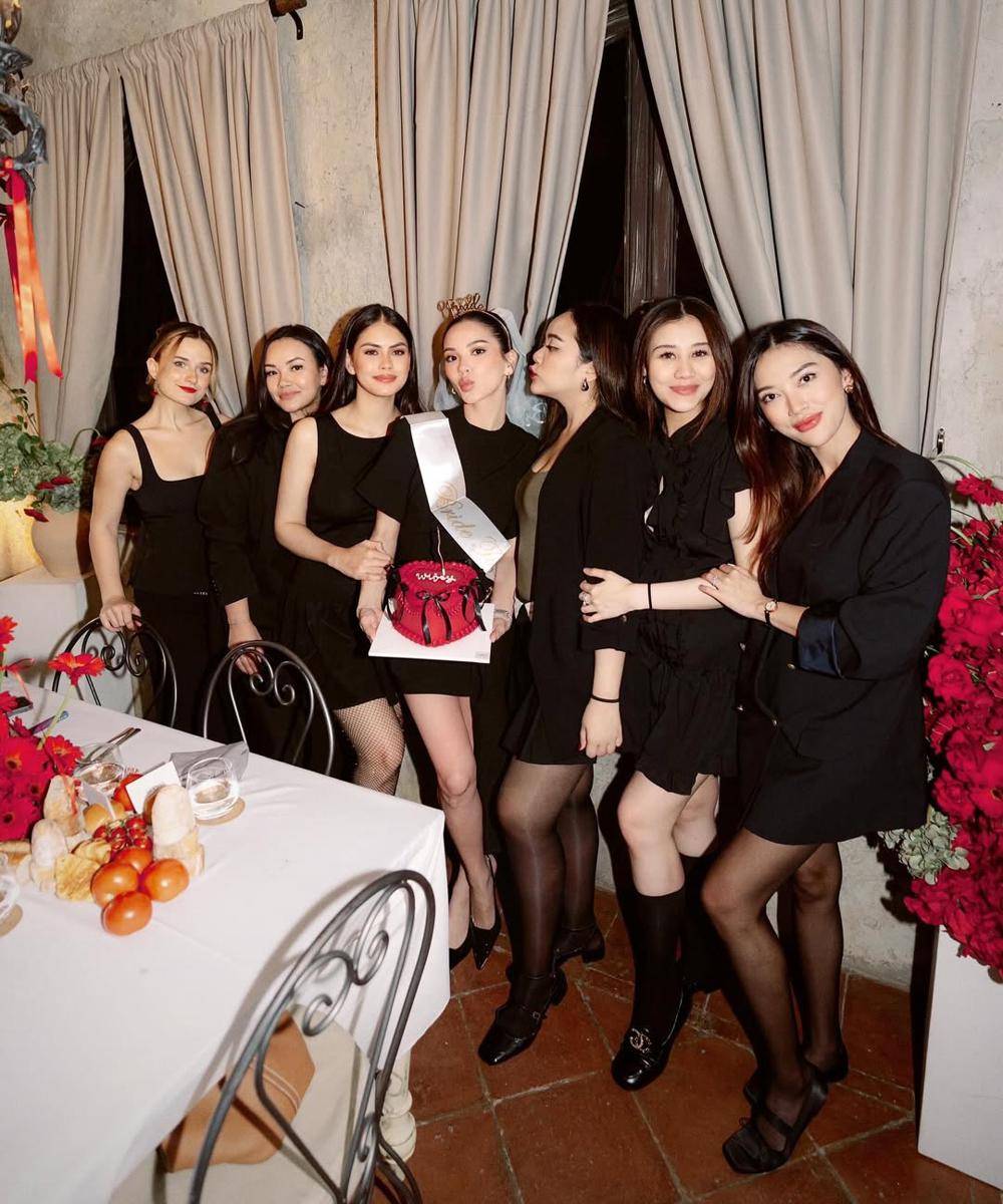 Gaya Fashion Alyssa Daguise saat Bridal Shower 6.jpg