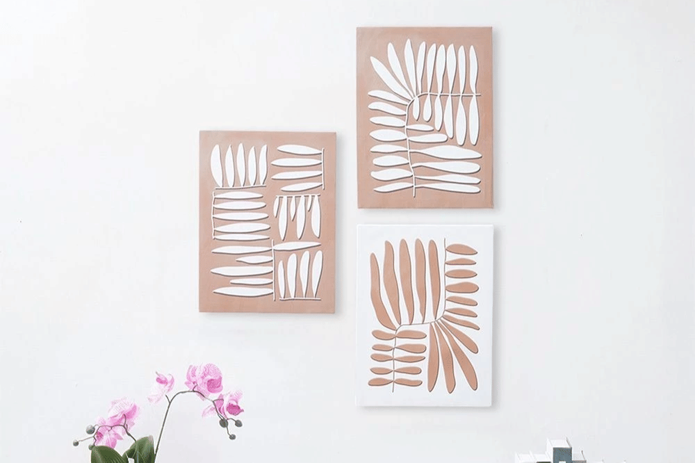 Hiasan dinding INFORMA