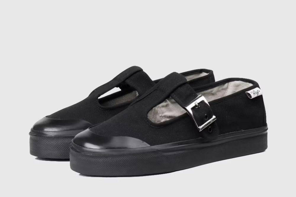 sepatu mary jane 6.jpg