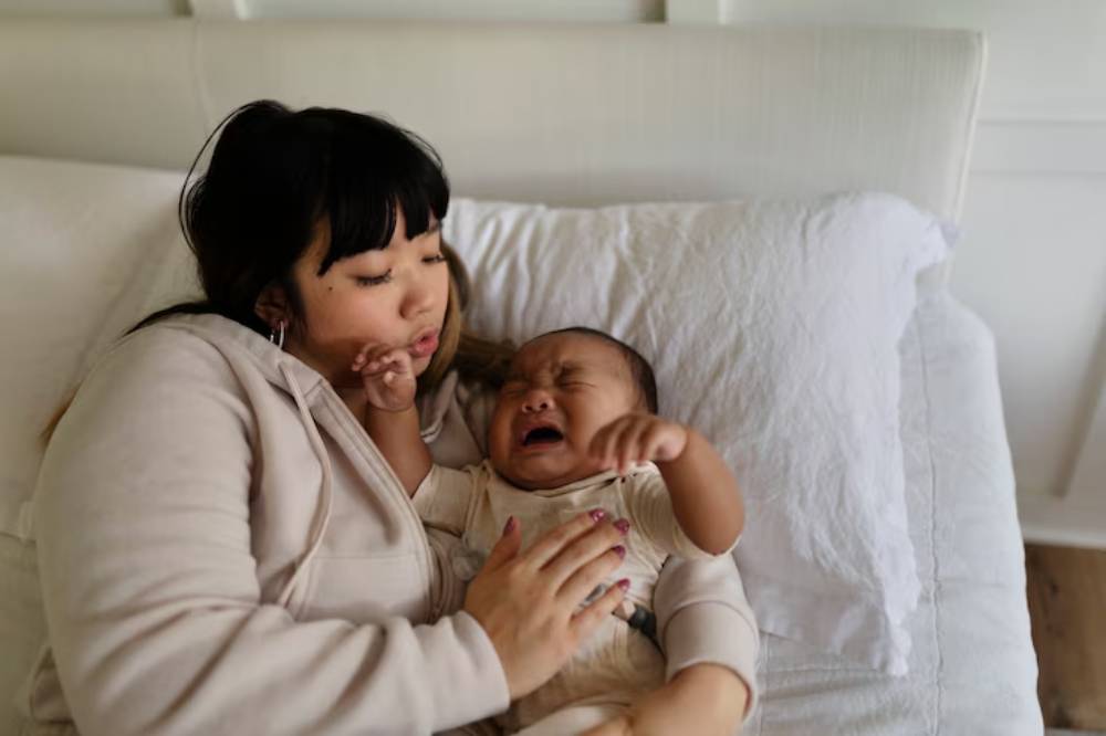 Ini Hal yang Dilarang Diberikan pada Anak saat Demam 4.png