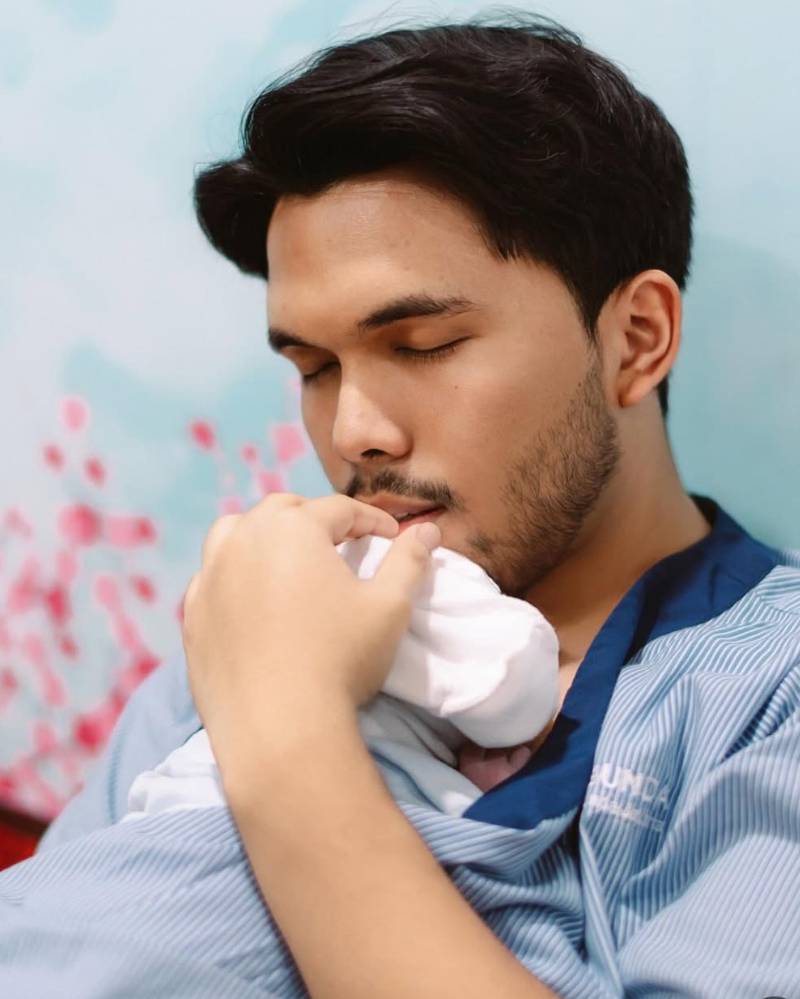 thoriqandbaby.png