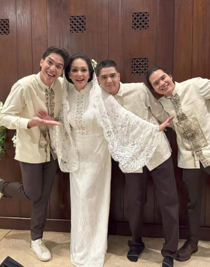 Al Ghazali siraman.jpg