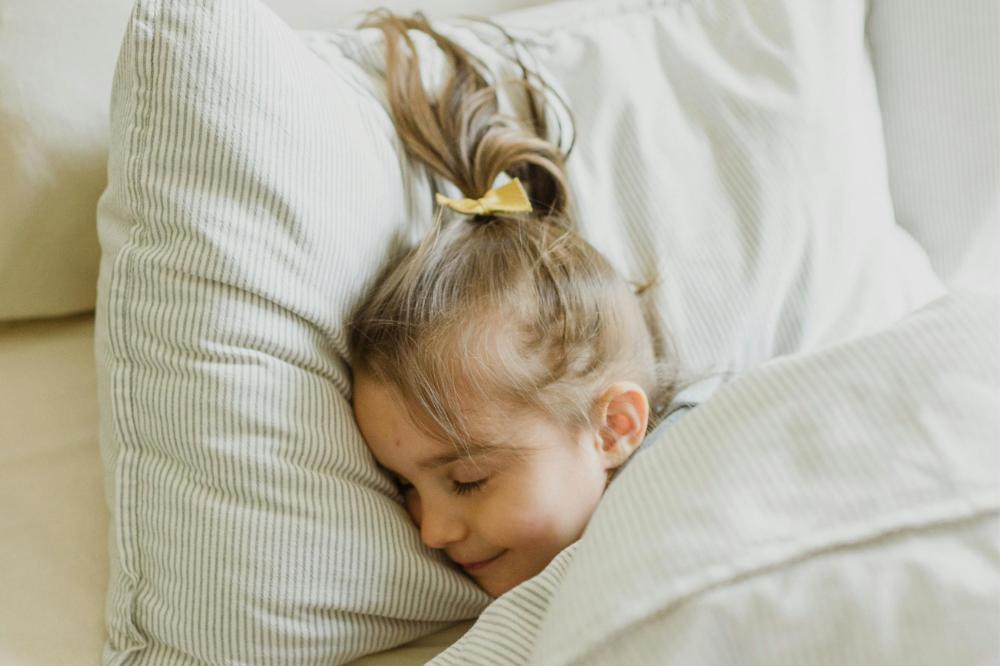 Anak Gelisah Sebelum Tidur, Bagaimana Meredakannya?