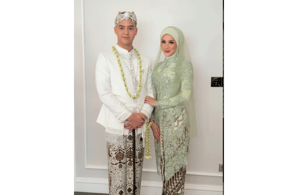 Ahmad Dhani dan Mulan Jameela  (3).png