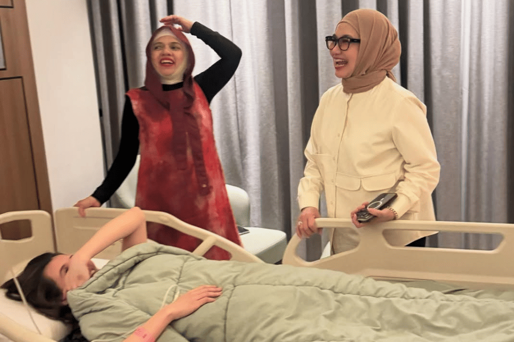 Reza Artamevia  (1).png