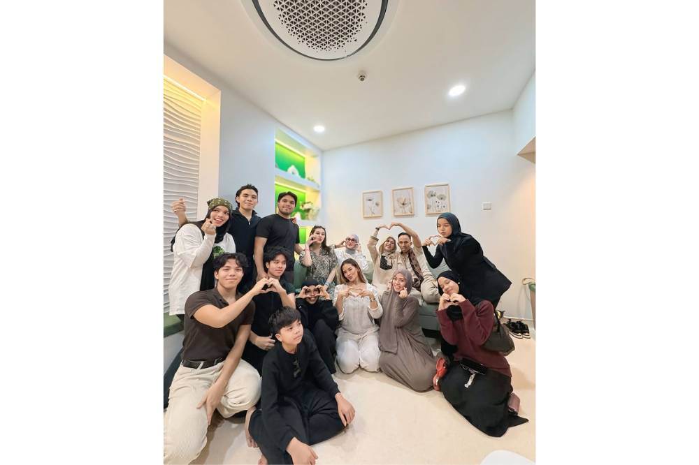 Bahagianya Reza Artamevia Jadi Nenek 7.png