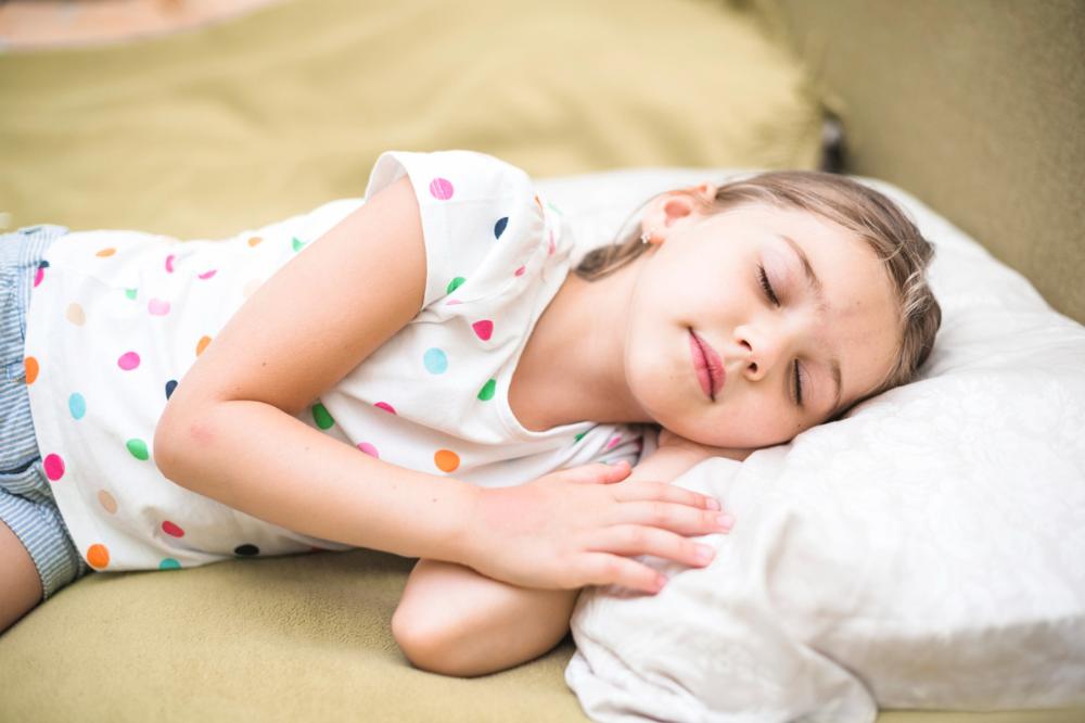 Anak Melamun Sebelum Tidur? Itu Adalah Pre-Sleep Processor!