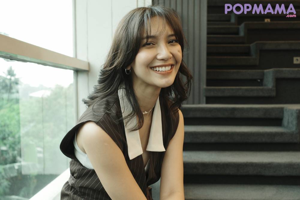 Sheila Dara Ungkap Karakter Sore Versi Film Terkesan Lebih Dewasa 