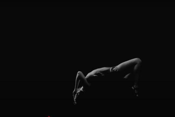 Lirik Lagu 'Kiss It Better' Rihanna dan Artinya, Hubungan yang Toxic