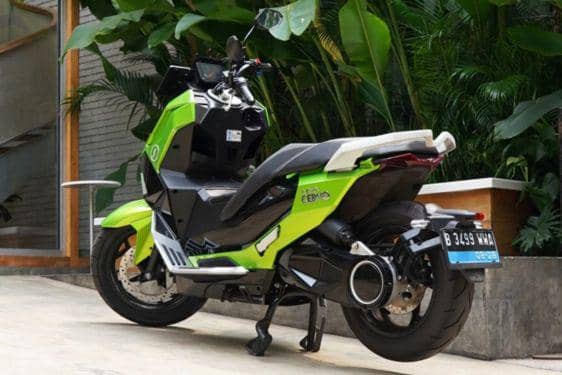 Berapa Pajak Motor Listrik? Ini Besaran Pastinya