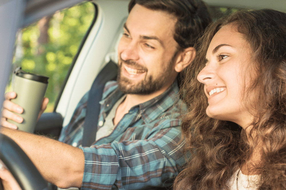 Kebiasaan Kecil yang Memicu Perselingkuhan di Kantor