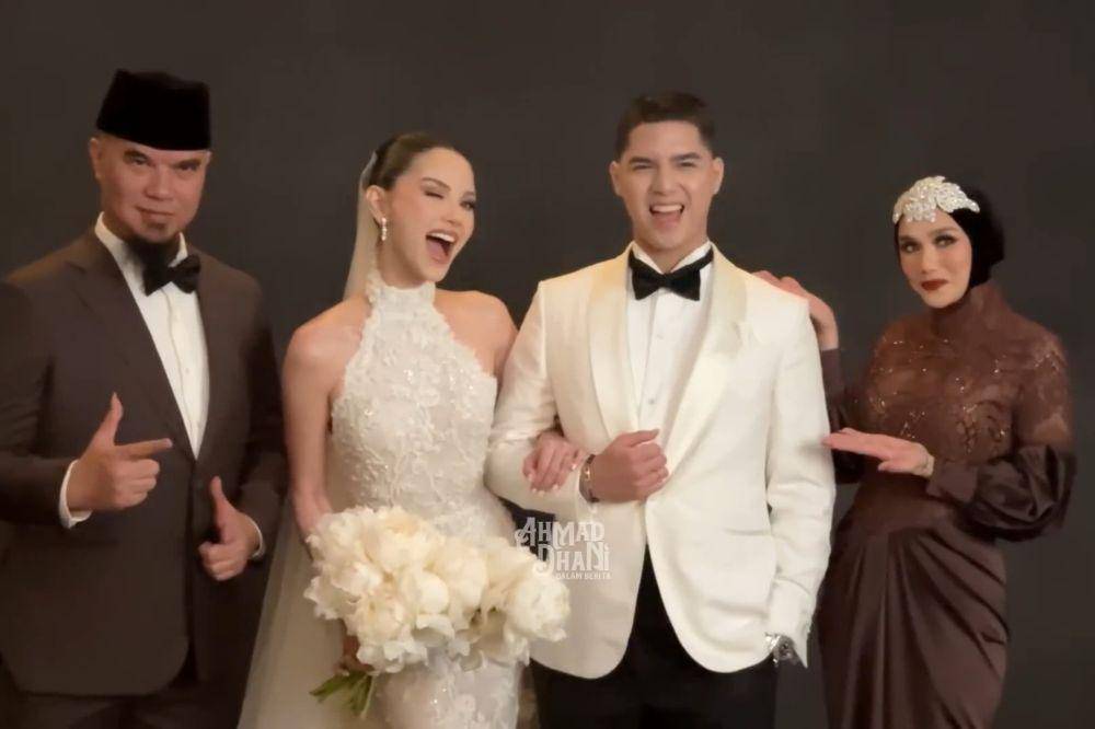 penampilan mulan jameela 2.jpg
