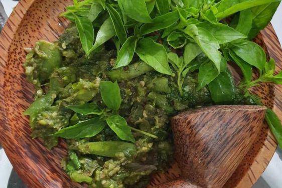 10 Kumpulan Resep Sambal Ayam Bakar, Pedasnya Bikin Ketagihan! 8.jpg