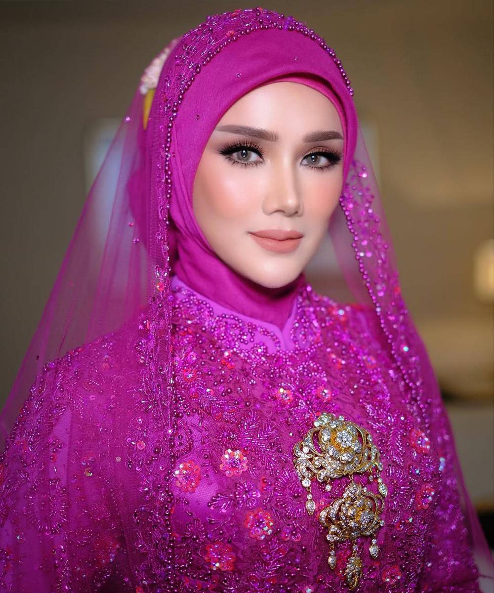 Fashion hingga Make Up Mulan Jameela di Acara Ngunduh Mantu 5.jpg