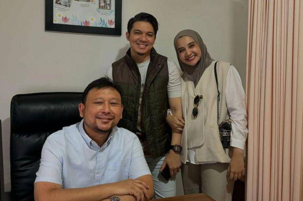Zaskia Sungkar Jalani Embrio Transfer.jpg