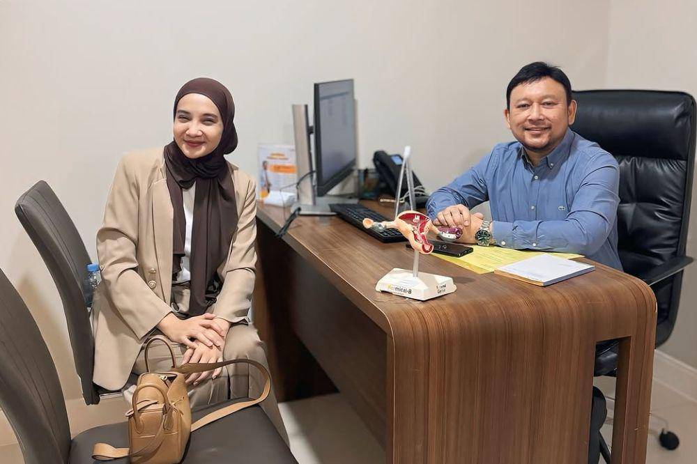Zaskia Sungkar Jalani Embrio Transfer (1).jpg