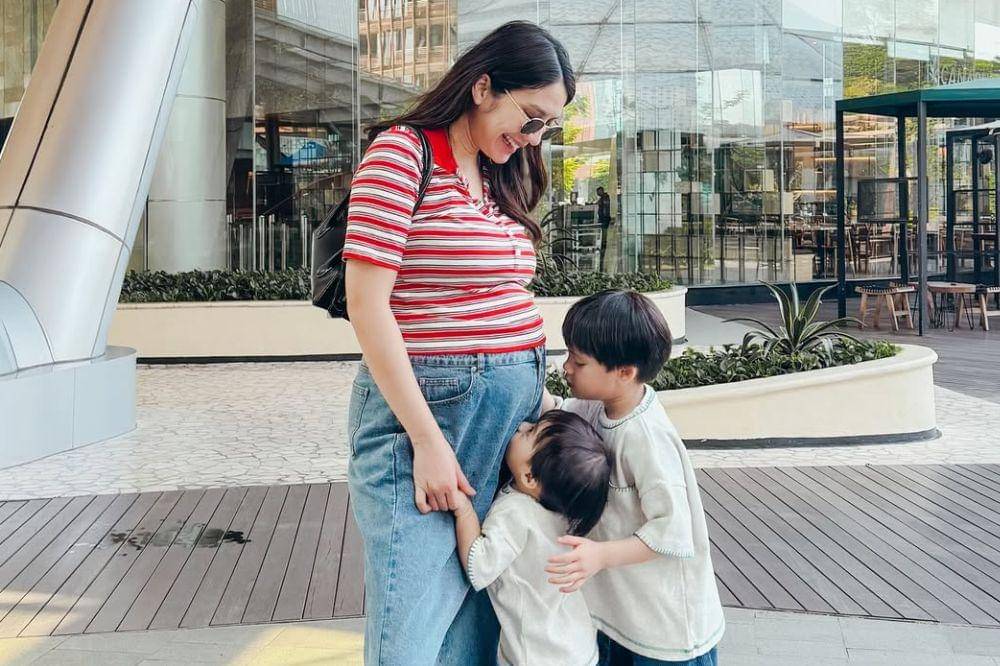 Acha Sinaga Ungkap Rasa Insecure soal Tubuhnya Usai Melahirkan (3).jpg