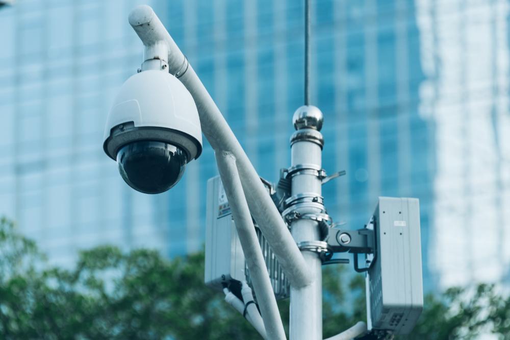 10 Rekomendasi CCTV Bohlam, Keamanan Pintar dalam Bentuk Lampu