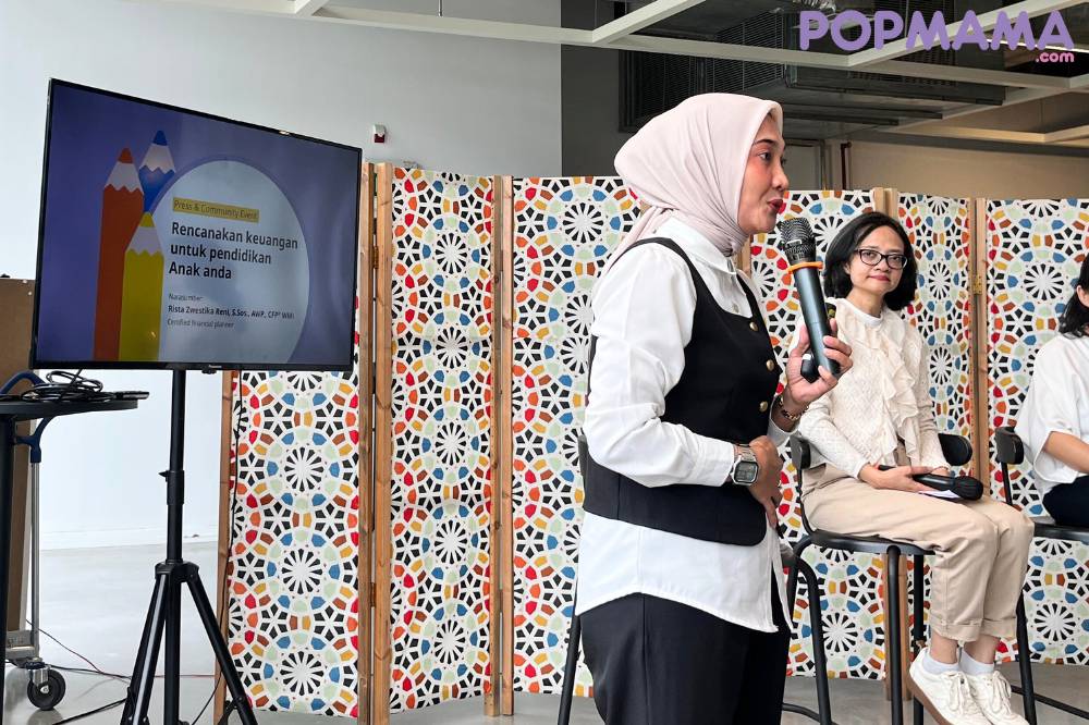 Tips Atur Keuangan Persiapan Anak Masuk Sekolah ala Rista Zwestika