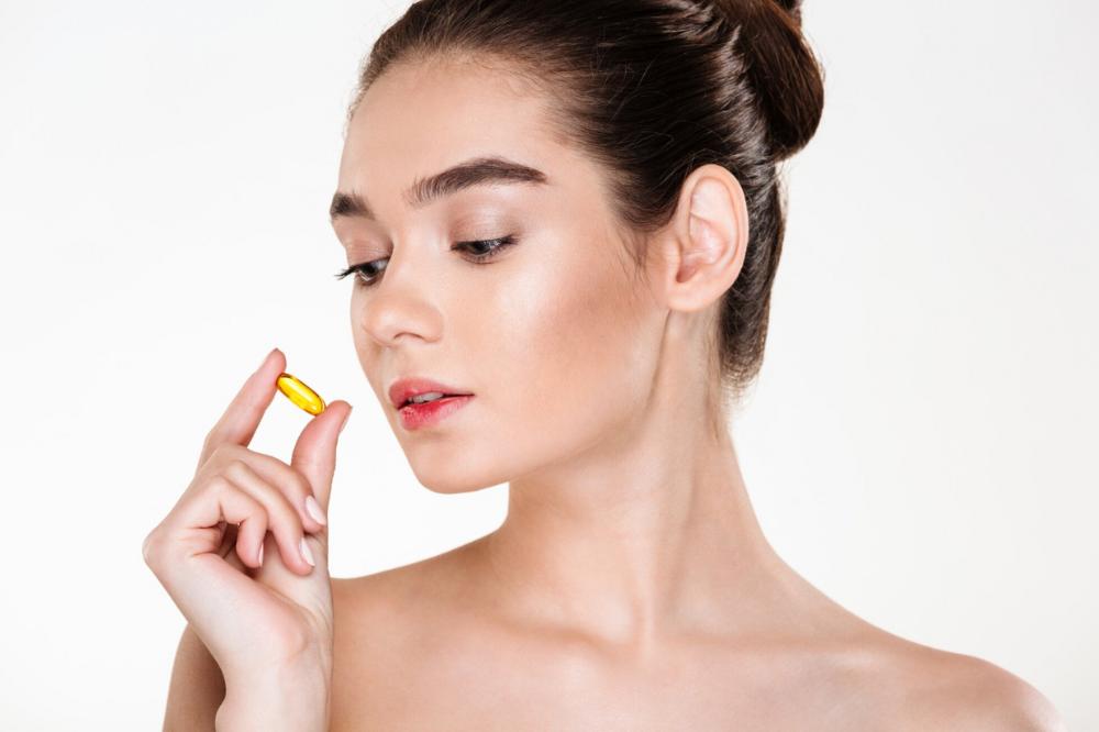 8 Rekomendasi Vitamin dan Cara Minum untuk Menghambat Penuaan