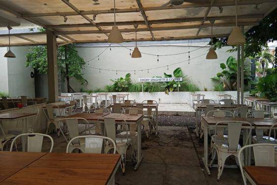 8 Cafe 24 Jam Surabaya Terdekat, Spot Nongkrong Seru Semalaman