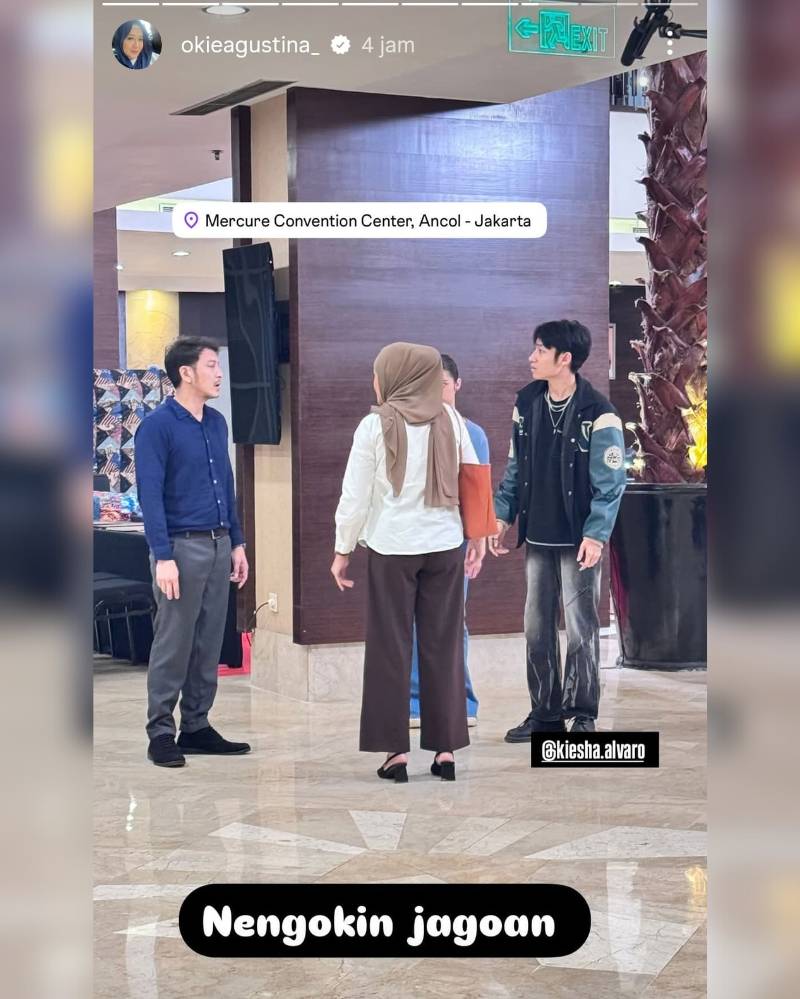 Postingan Okie Agustina