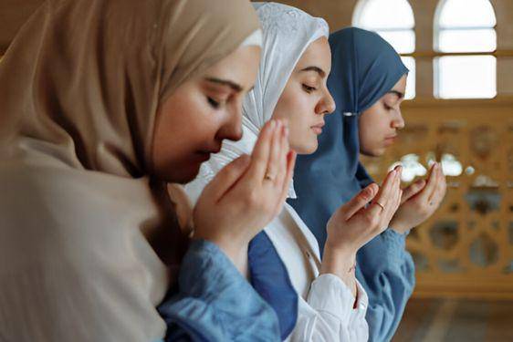 Doa Awal dan Akhir Tahun Islam, Lengkap dengan Artinya 1.jpg
