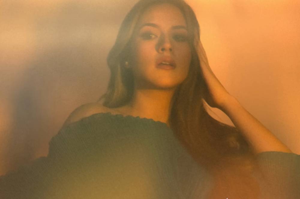 Lirik Lagu 'Awal Kisah Selamanya' Raisa feat Barsena Bestandhi