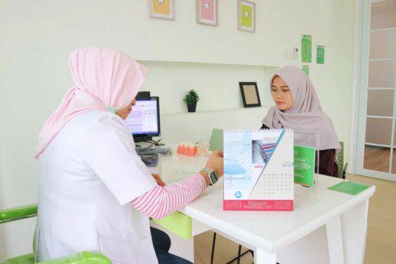 8 Dokter Gigi Bandung Terdekat, Andalan Wajib Mama Saat Berobat