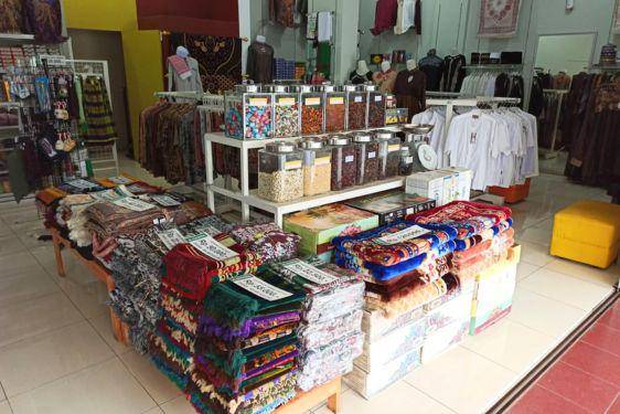 6 Toko Oleh-Oleh Haji dan Umroh Madiun, Dijamin Amanah! 4.jpg