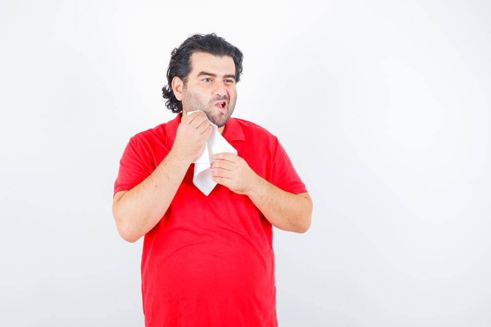 7 Ciri-ciri Asam Lambung, Apakah Bau Mulut Termasuk?