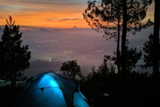17 Tempat Wisata Alam Bandung Terdekat, Bikin Pikiran Fresh Lagi! 5.jpg