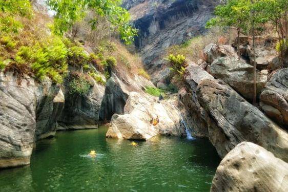 17 Tempat Wisata Alam Bandung Terdekat, Bikin Pikiran Fresh Lagi! 12.jpg