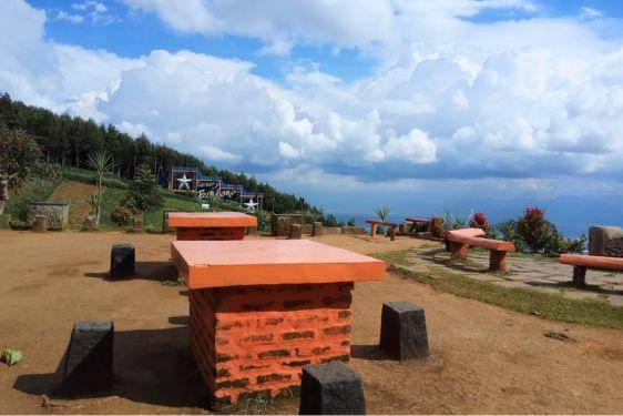 17 Tempat Wisata Alam Bandung Terdekat, Bikin Pikiran Fresh Lagi! 2.jpg