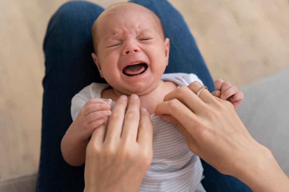 Cara Mengatasi Perut Kembung pada Bayi Sufor