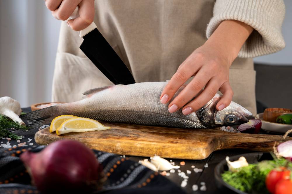 Resep Tim Pesmol Ikan Mas untuk MPASI 2.png