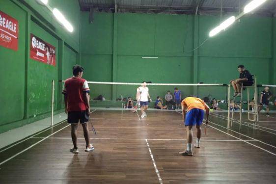 8 Sewa Lapangan Badminton Semarang dan Harga Terjangkau