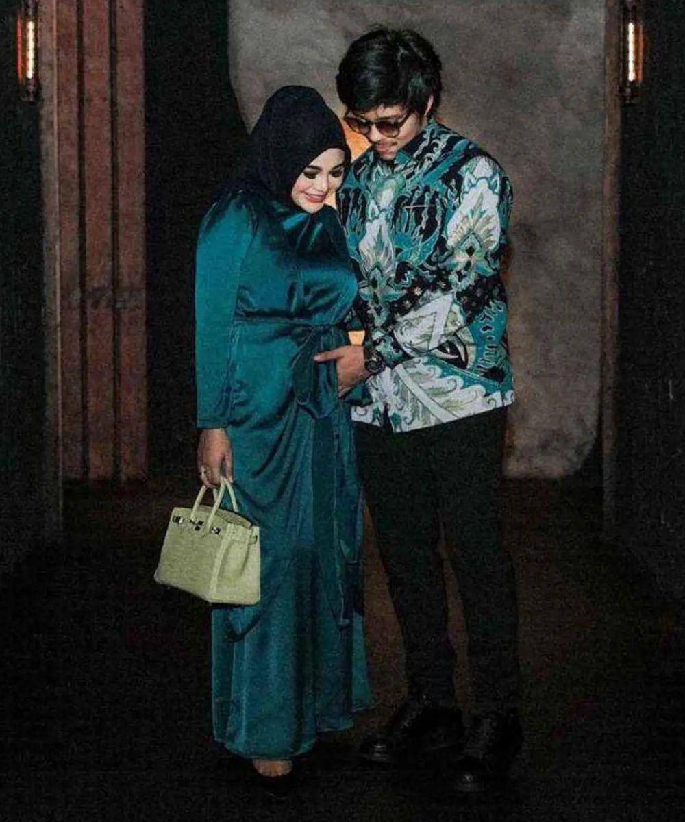 baby bump anak kedua artis