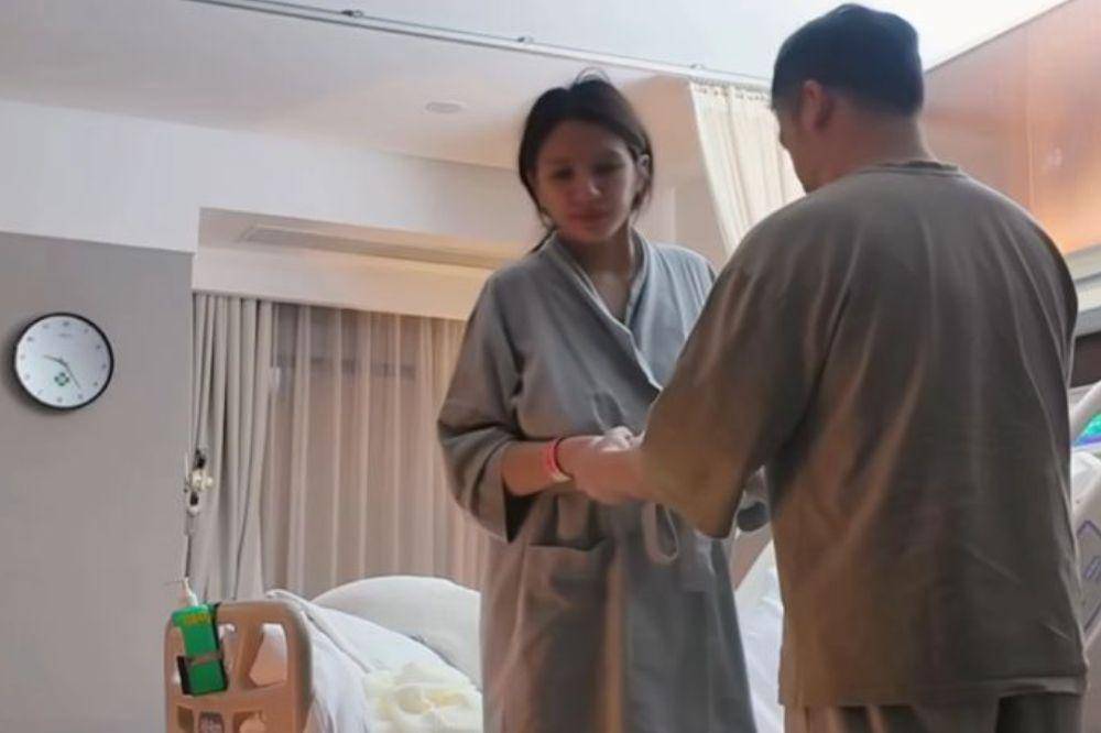 Pengalaman Acha Sinaga saat Melahirkan Eracs, 24 Jam Susah Jalan Kaki