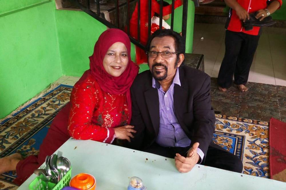 Hamdan ATT dan istri