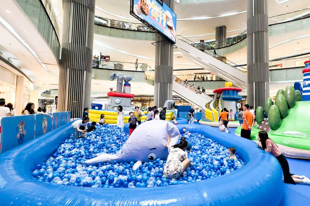 Arena playground