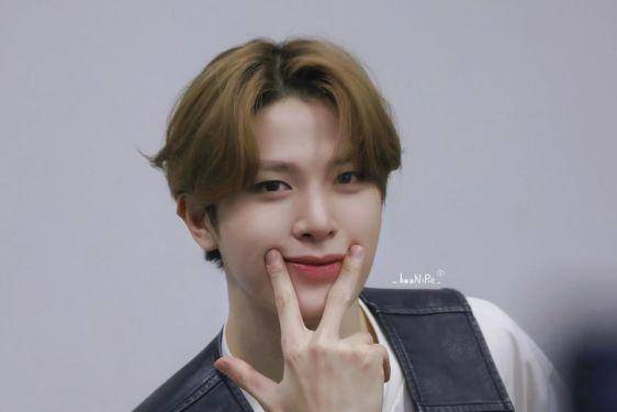 9 Artis KPop yang Ulang Tahun di Bulan Februari, Ada Member BTS!