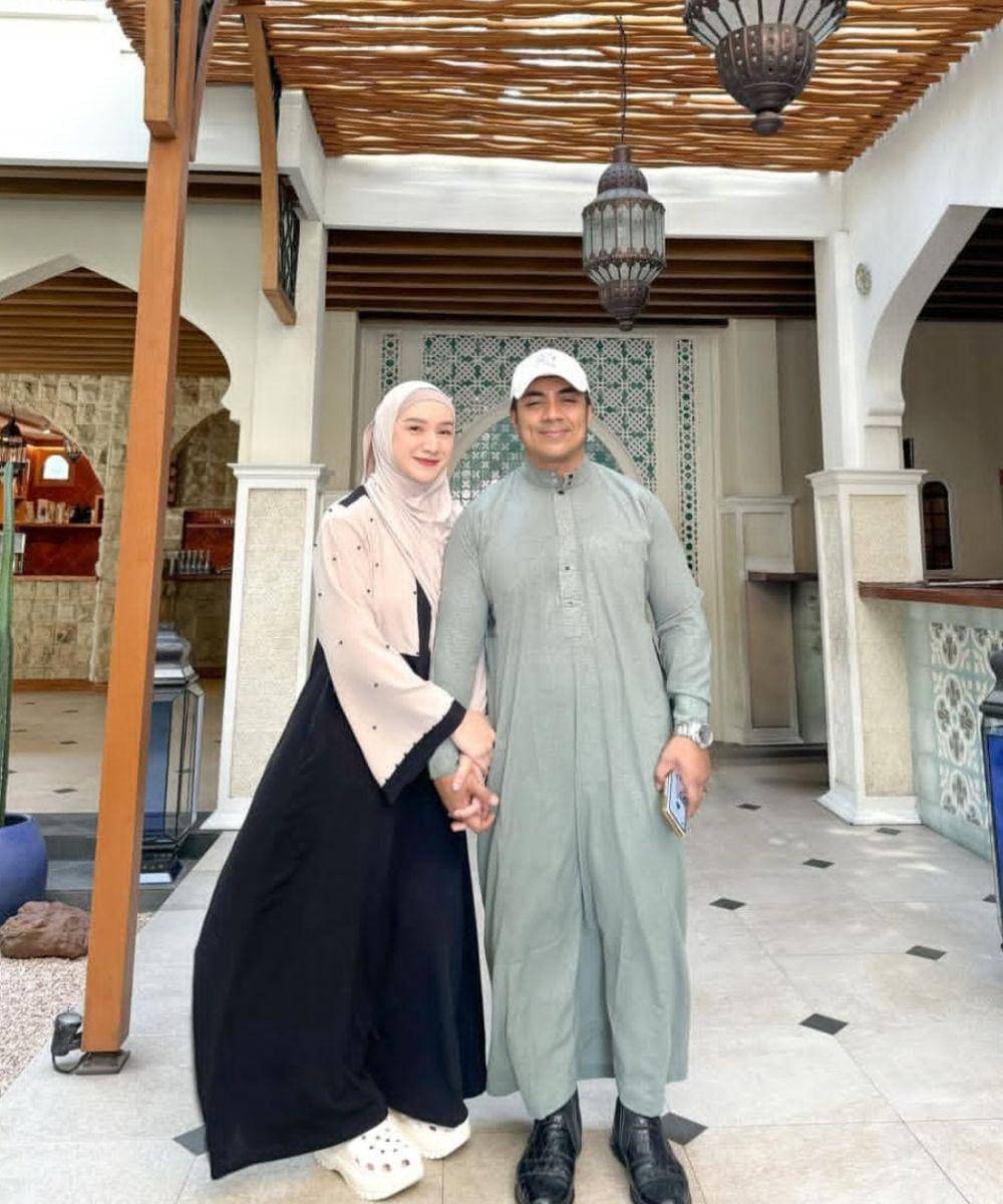 Sudah punya 4 anak, Indri Giana & Ustaz Riza Jalani IVF Lagi (2).jpg