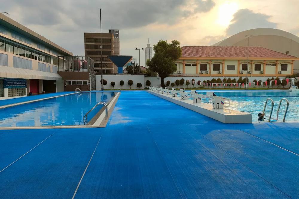 Kolam renang Bulungan